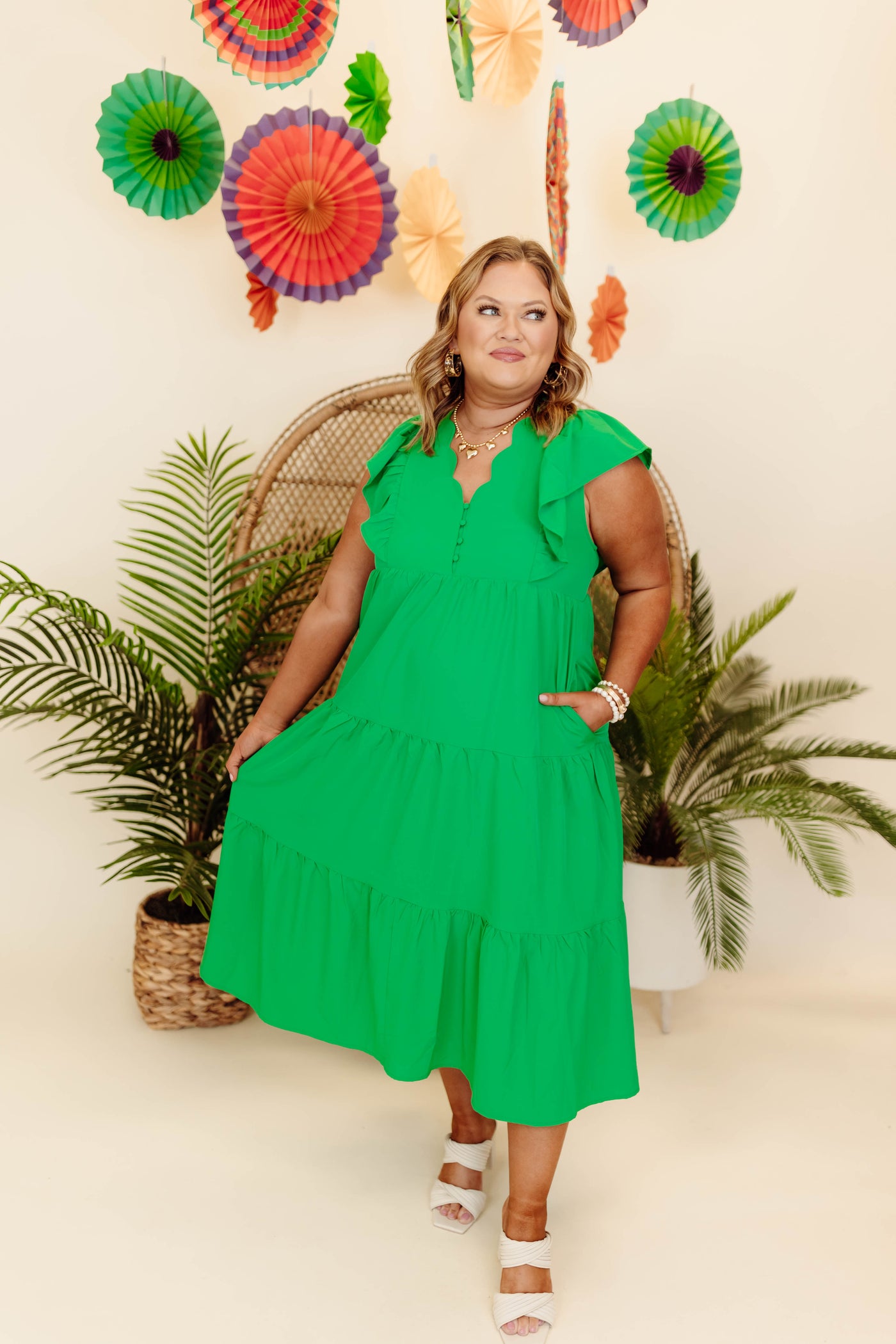 Green Scallop Trim Ruffle Sleeve Midi Dress