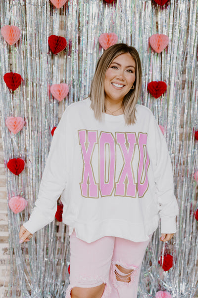 White and Pink 'XOXO" Oversized Pullover