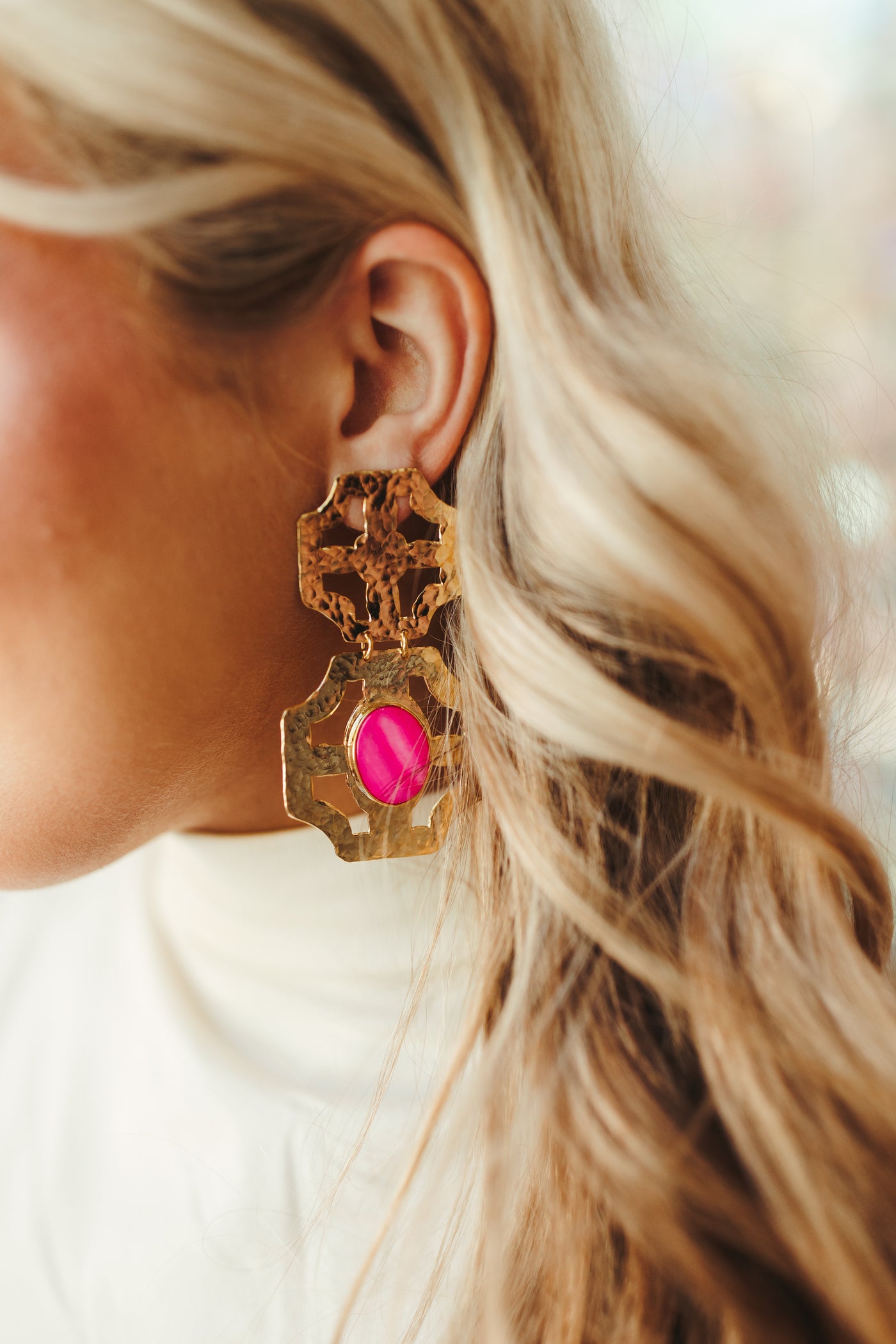 Treasure Jewels Stacey Hammered Gold Earrings - Neon Pink