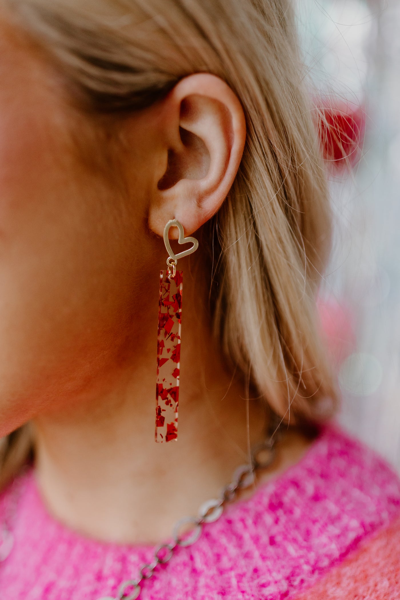 Virtue Jewelry Heart Post Acrylic Bar Earring - Red Fleck