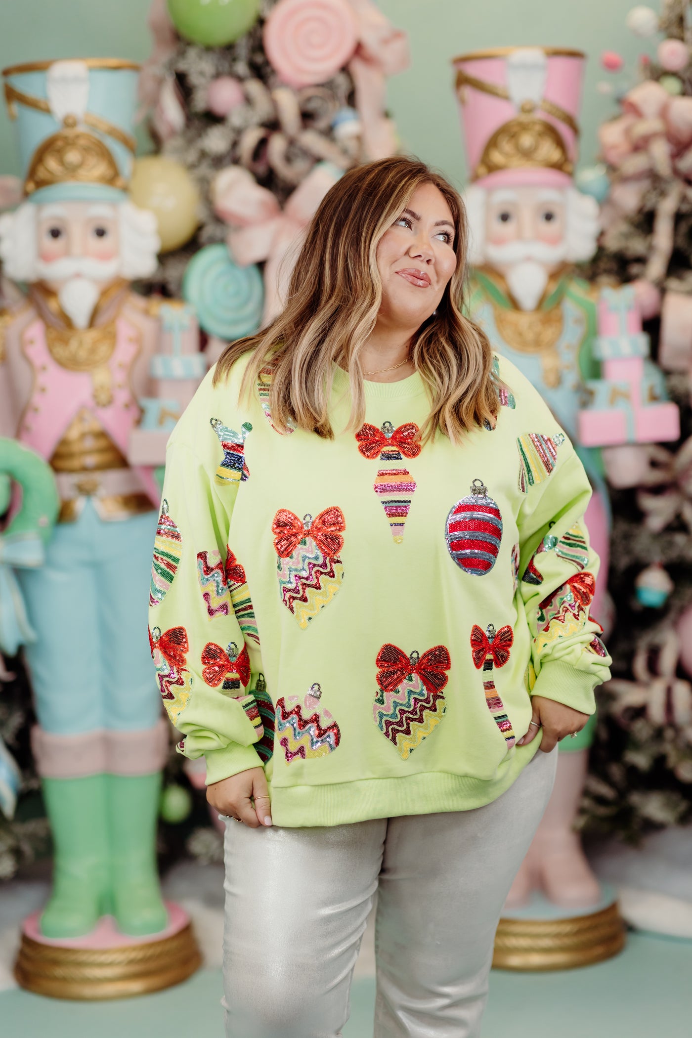 Queen of Sparkles Pale Green Patterned Ornament & Bows Sweatshirt