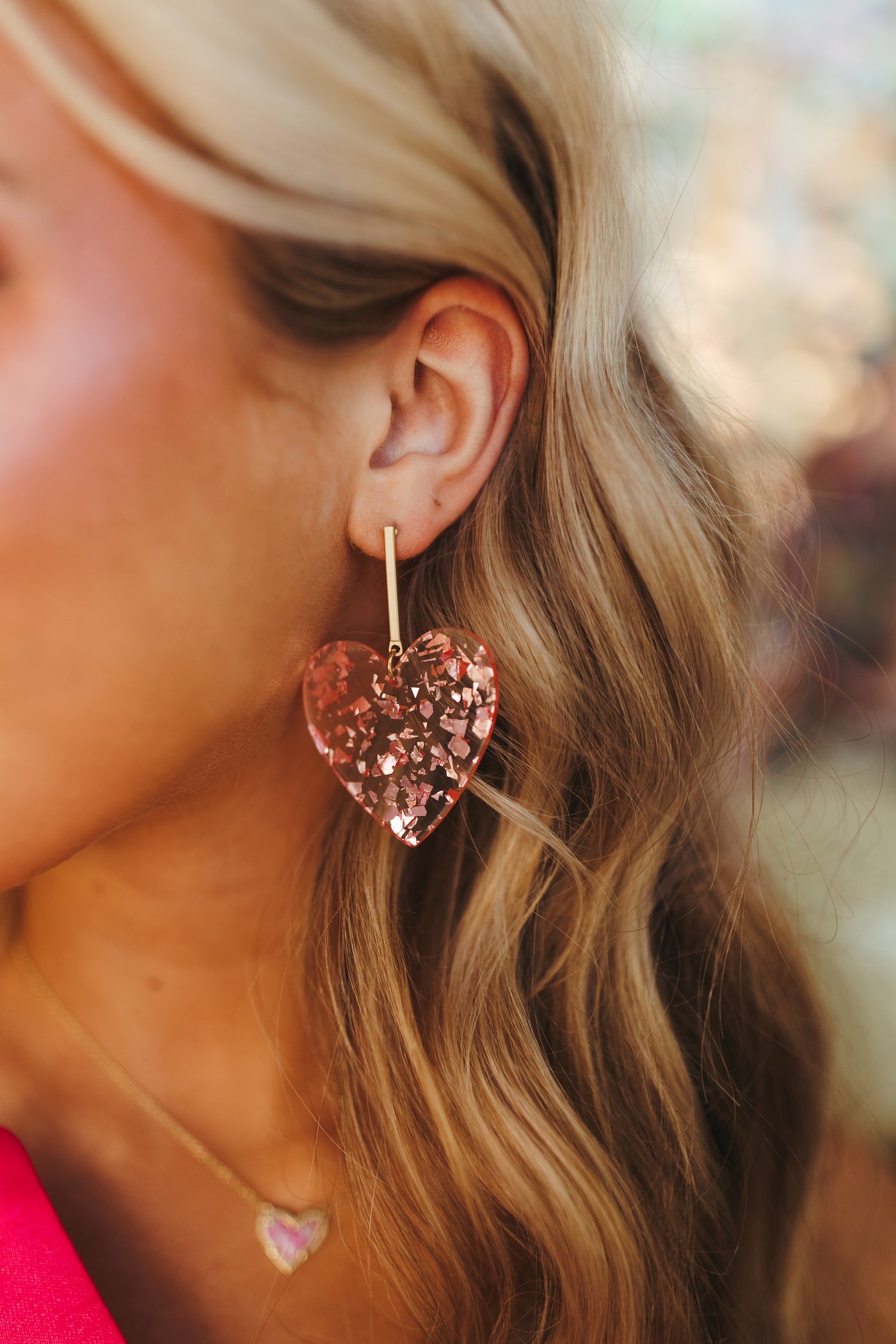 Virtue Jewelry Acrylic Heart on Bar Post - Pink Fleck