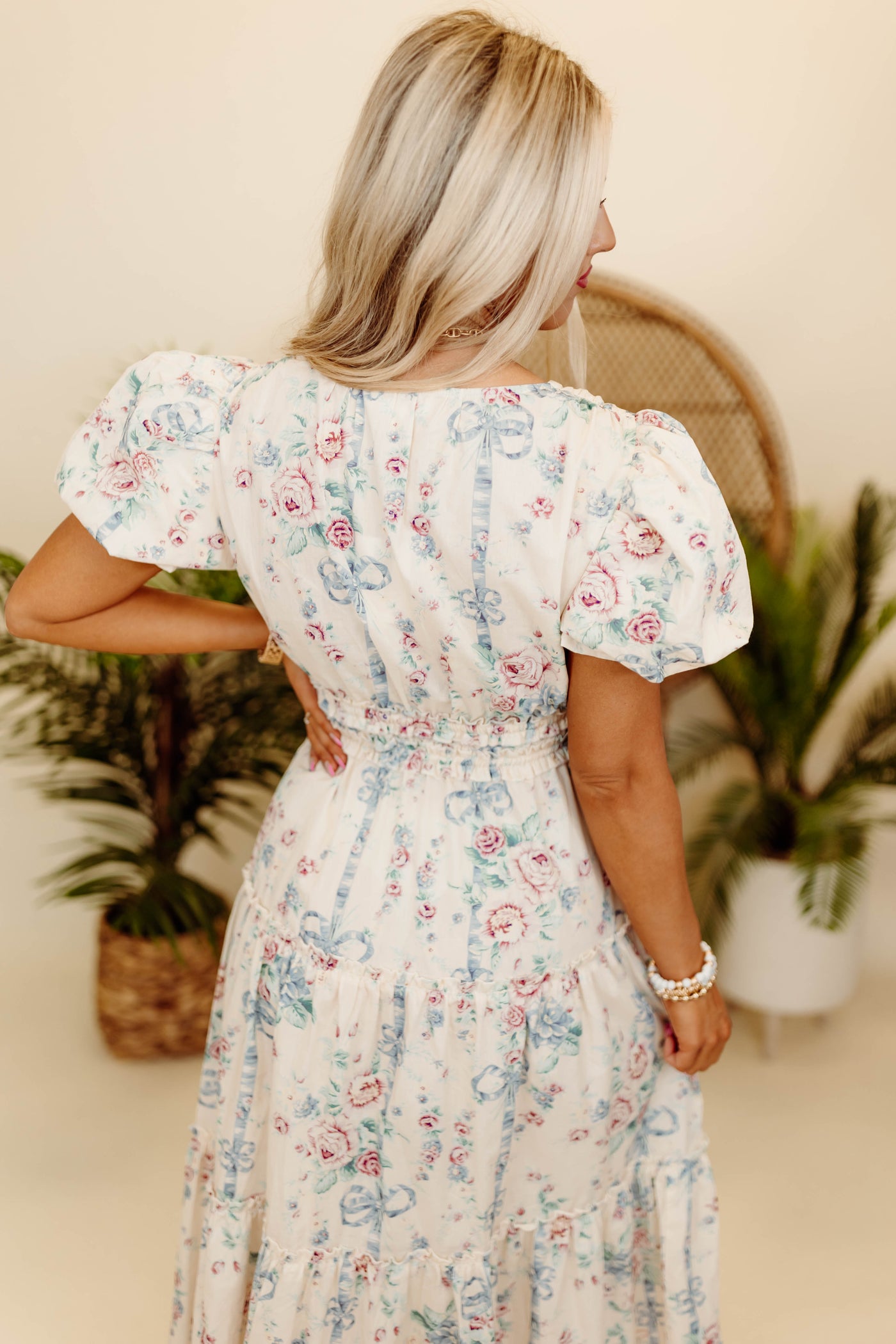 Cream Floral Puff Sleeve V-Neck Midi Dress