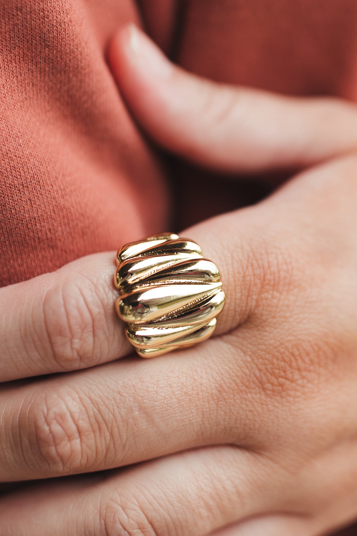 Gemelli Waylon Ring in Gold