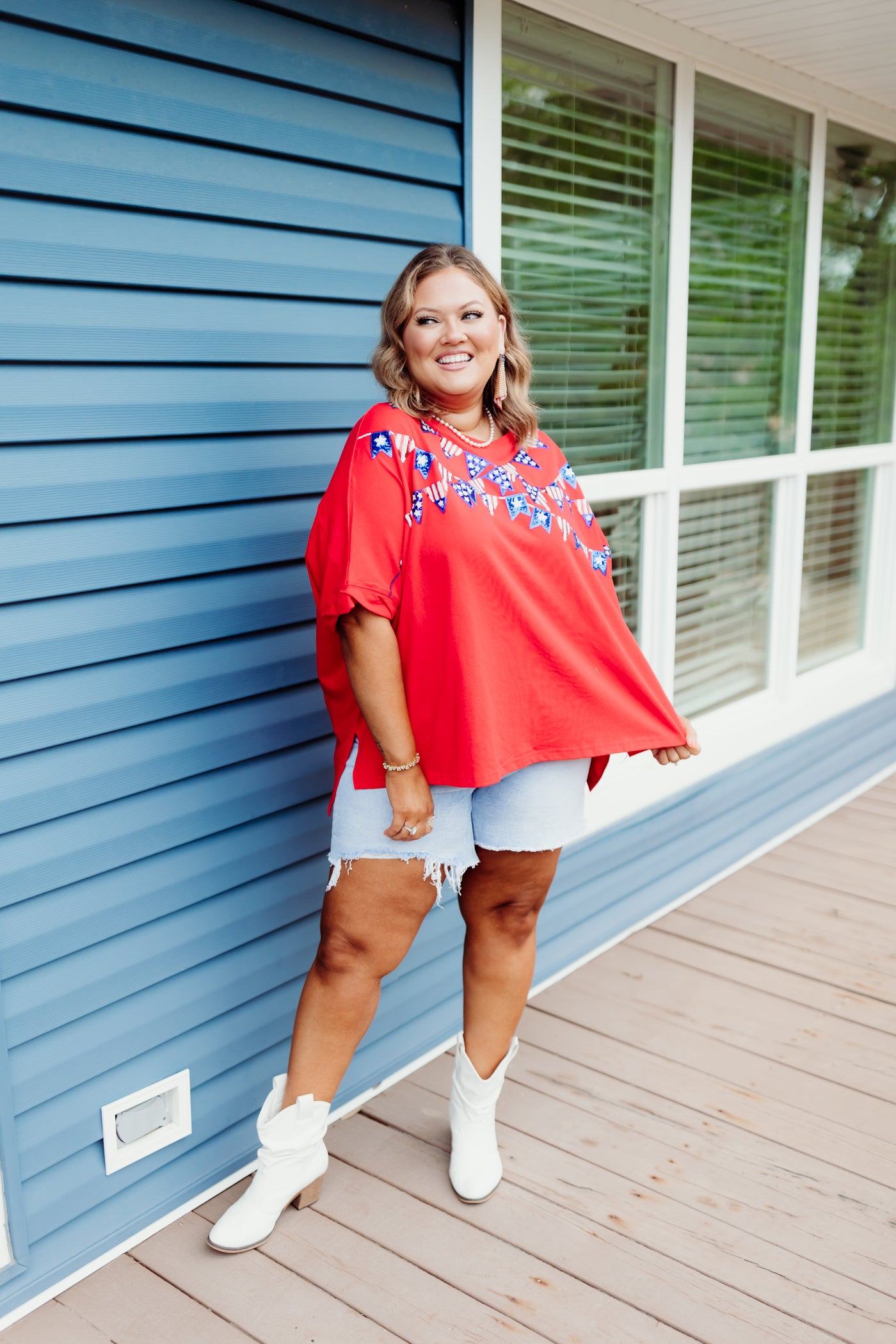 Red American Flag Garland Oversized Tee