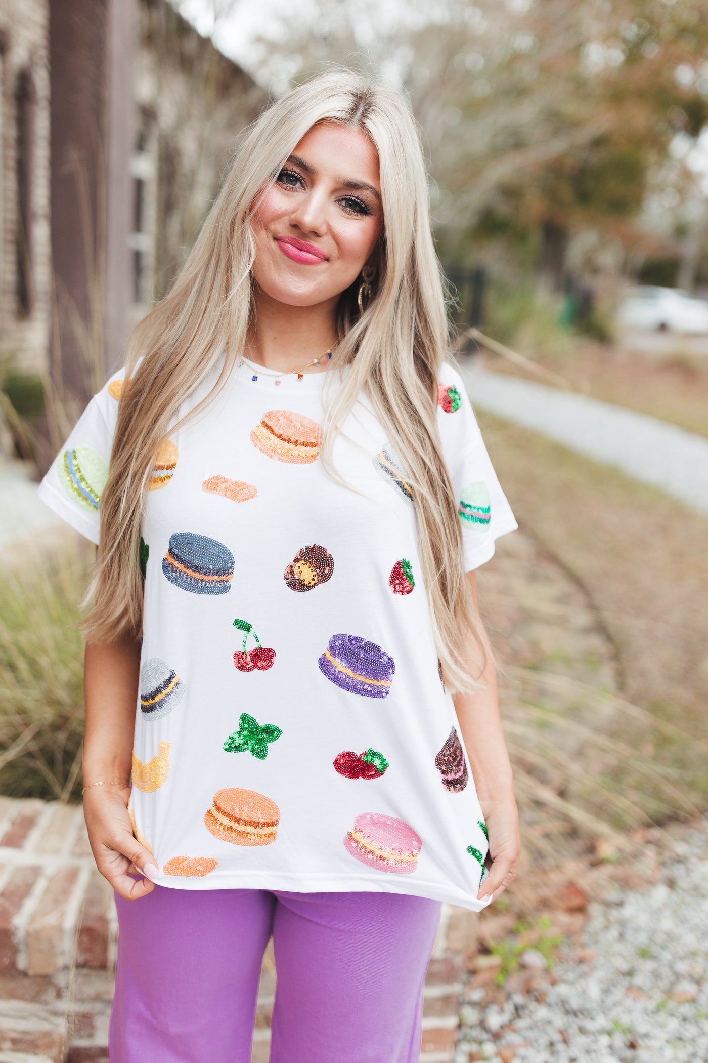 Queen Of Sparkles White Macaroon Tee