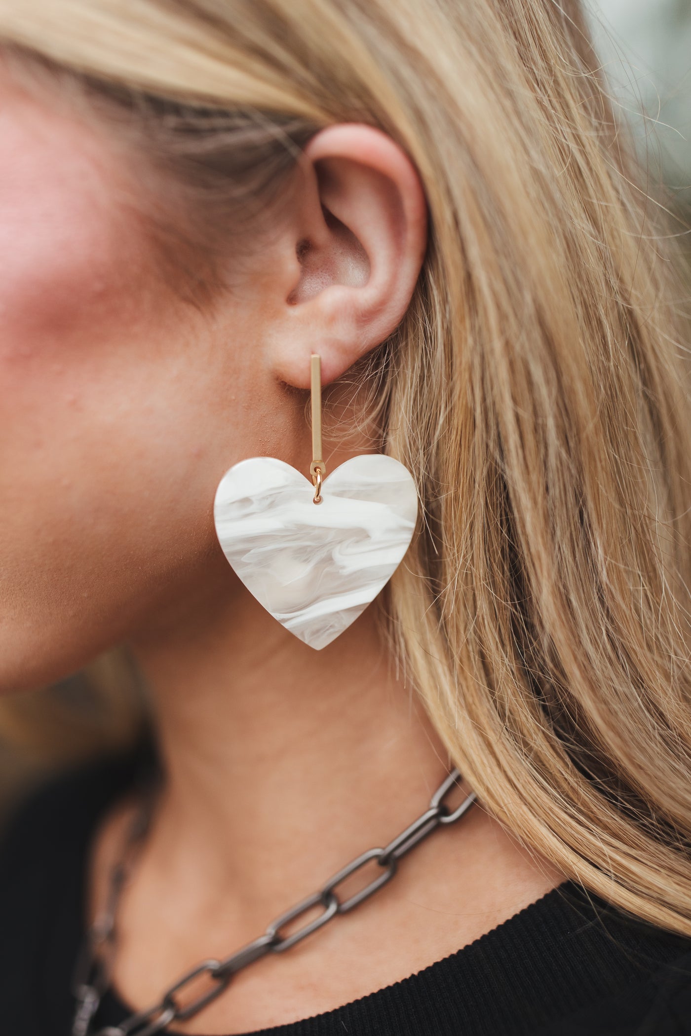 Virtue Jewelry Acrylic Heart on Bar Post - Natural Smoke