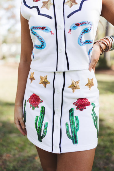 Queen Of Sparkles White Cowgirl Icon Sleeveless Collar Top