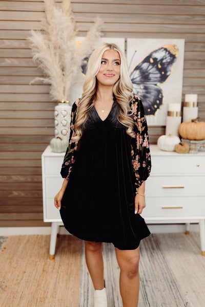 Black Floral Embroidered Puff Sleeve Velvet Dress