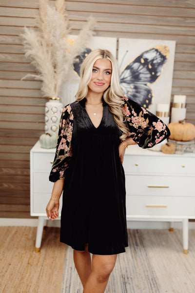 Black Floral Embroidered Puff Sleeve Velvet Dress