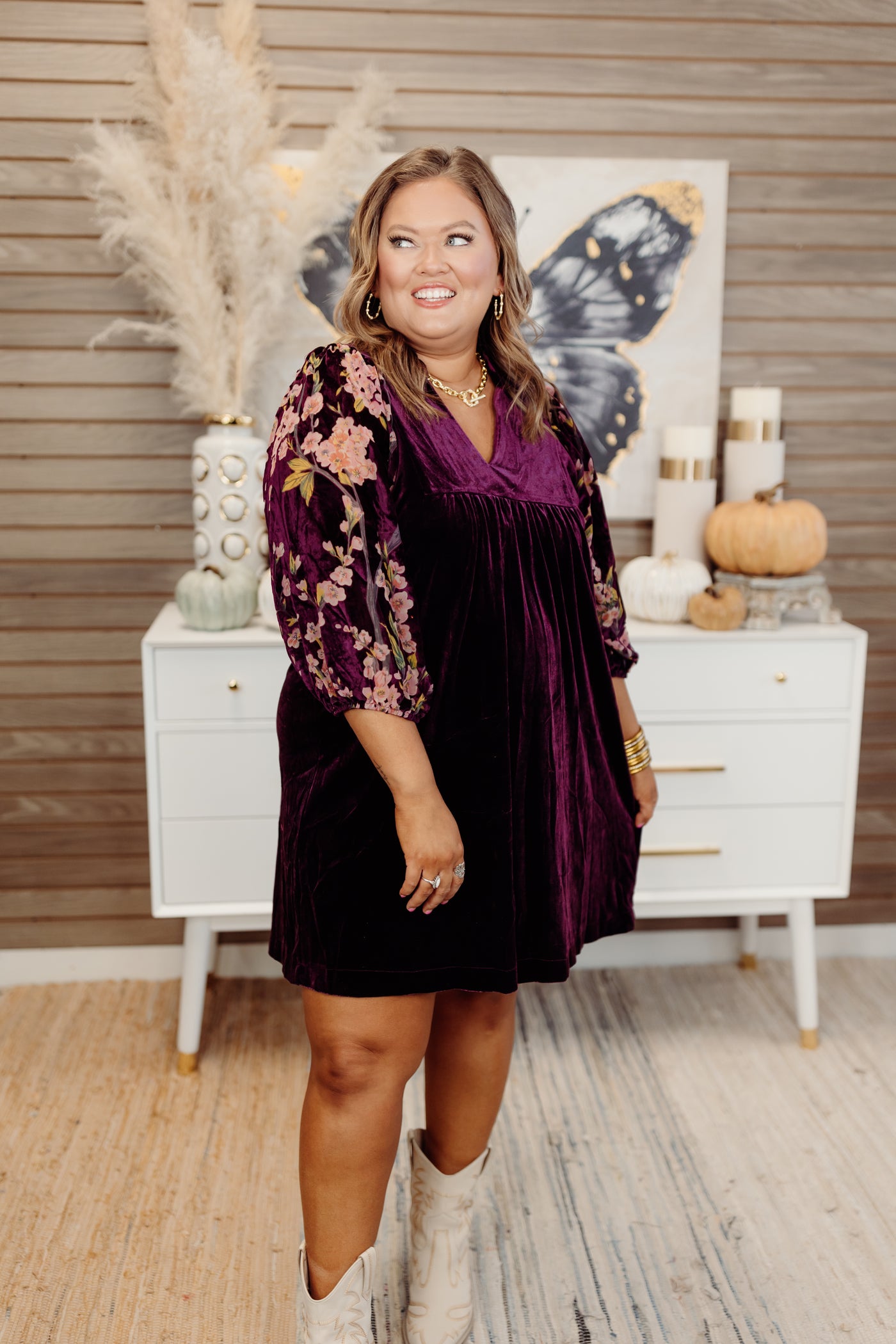 Plum Floral Embroidered Puff Sleeve Velvet Dress