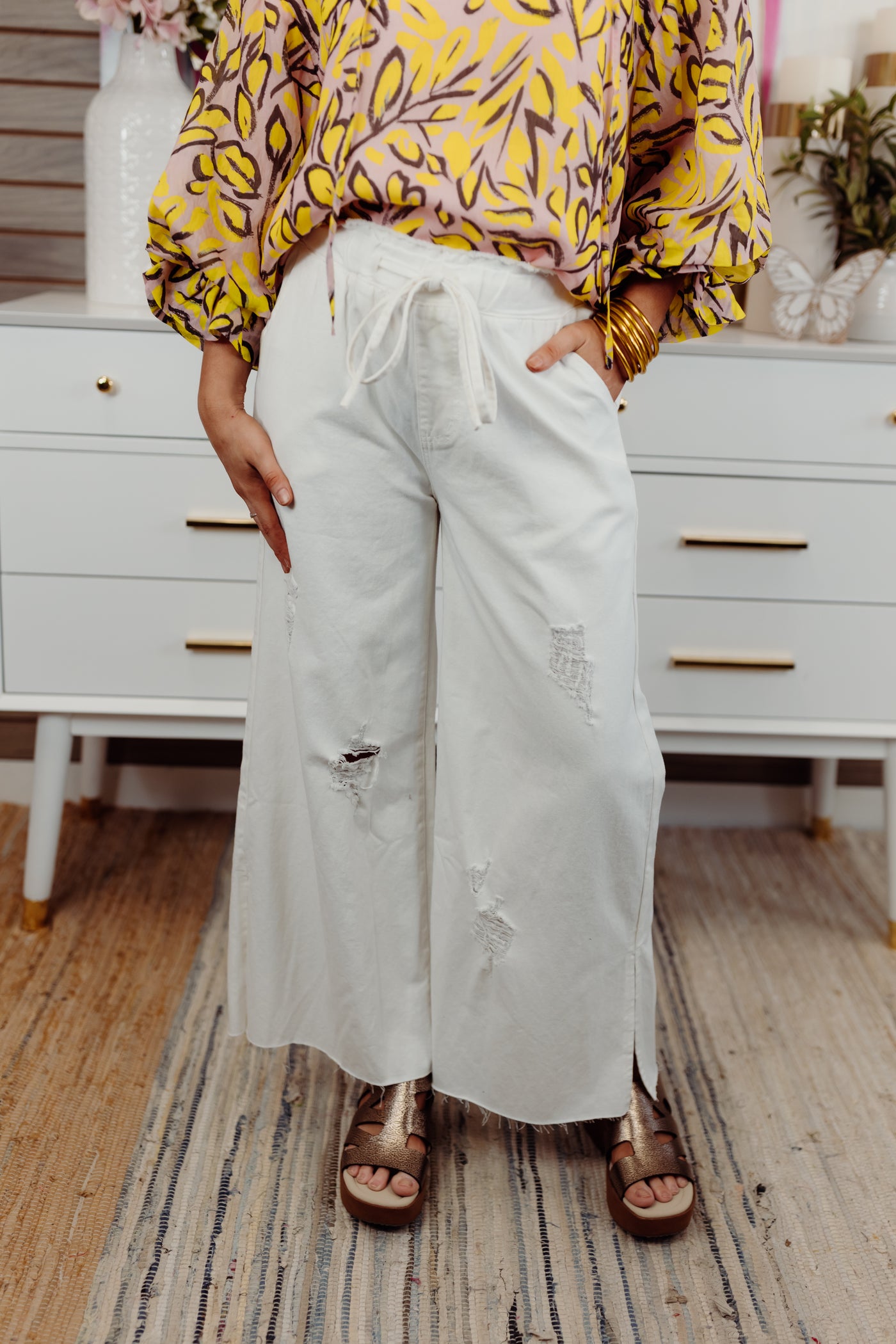 Natural Distressed Wide Leg Pants