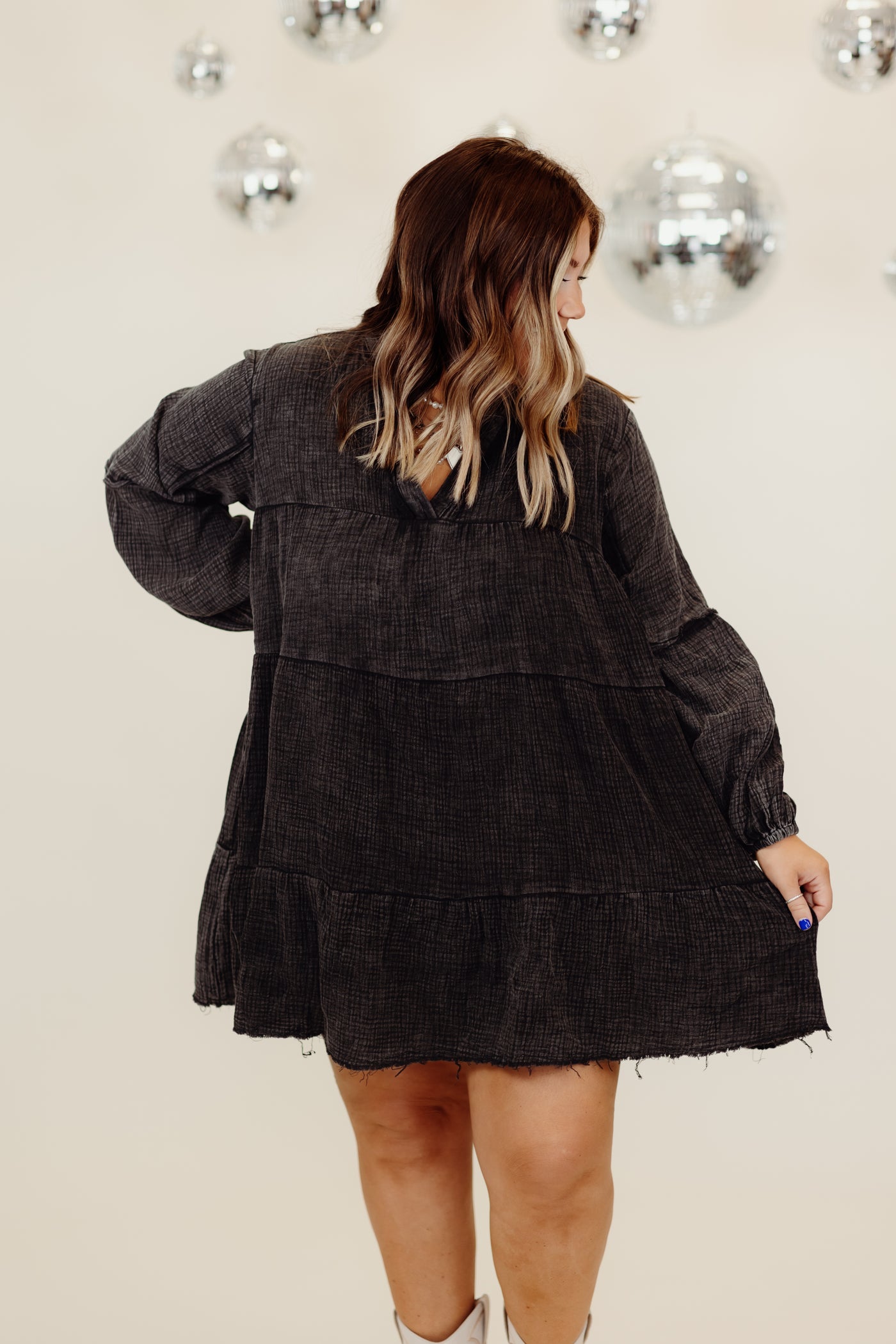 Black Crinkle Gauze Long Sleeve V-Neck Dress