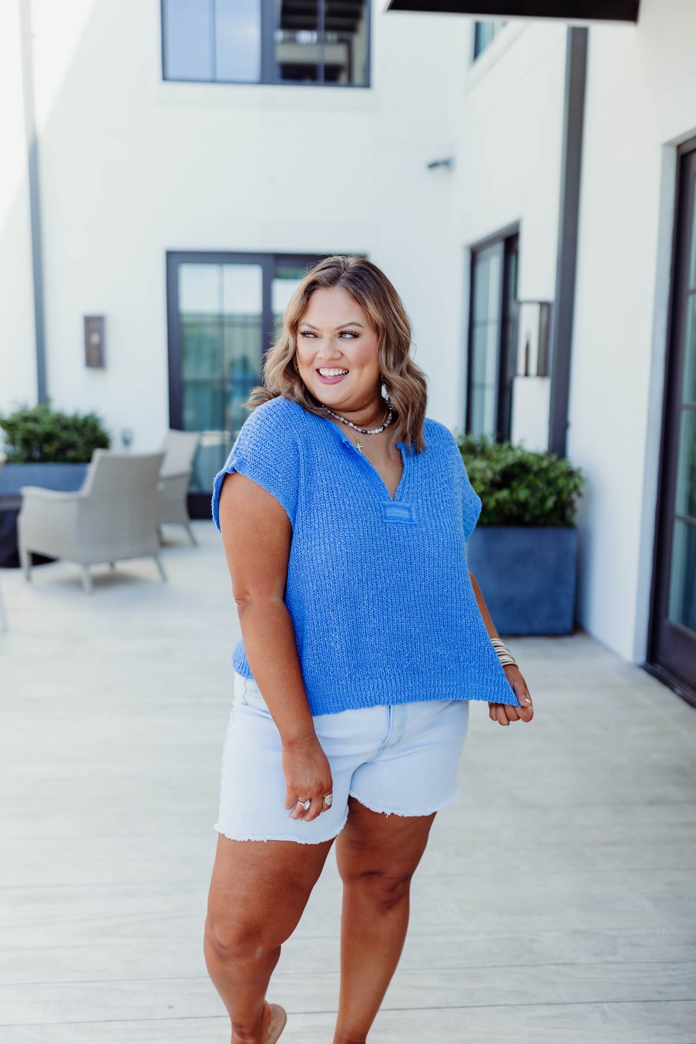 Blue Sleeveless Cropped Sweater Top