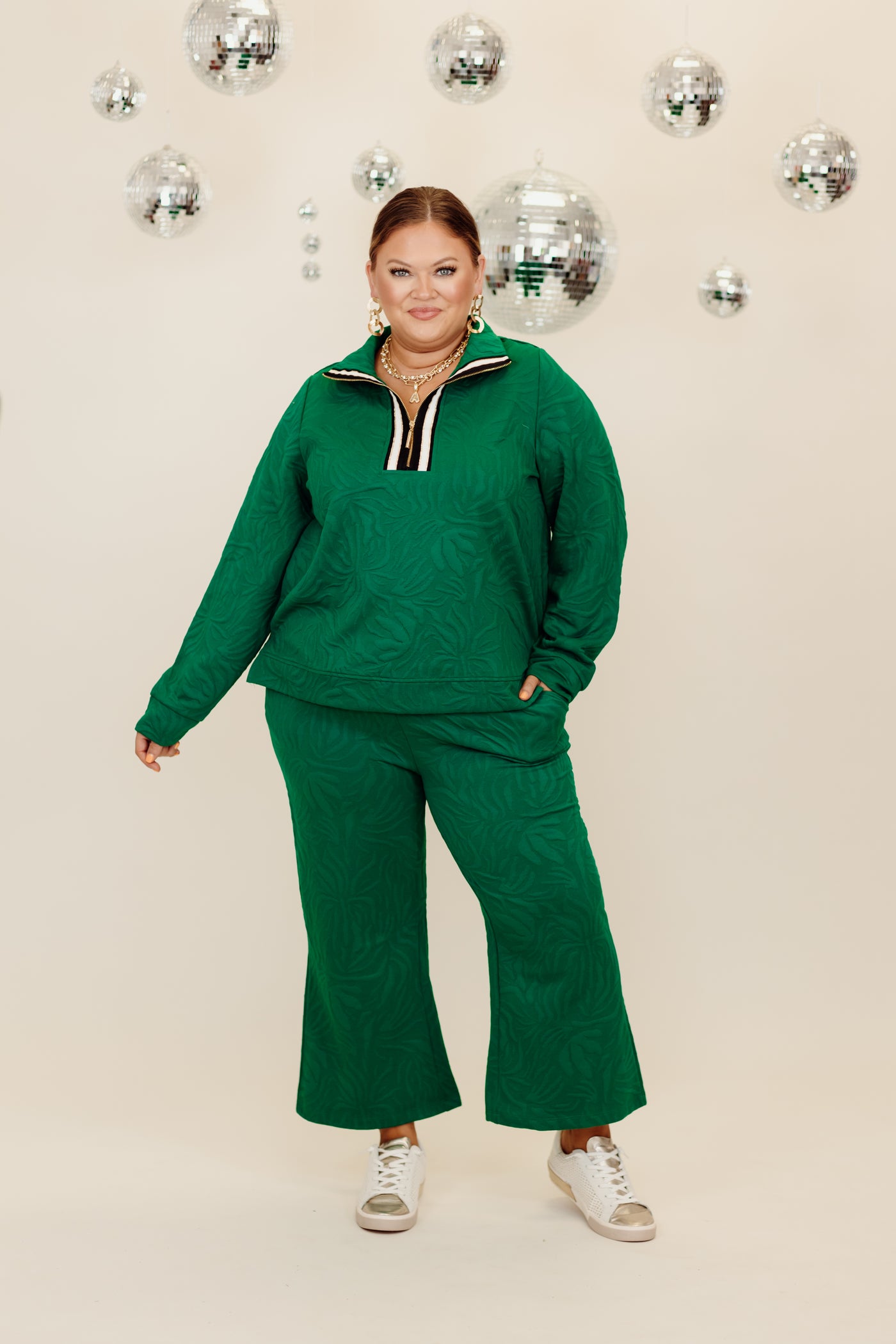 Mary Square Lula Set in Pine