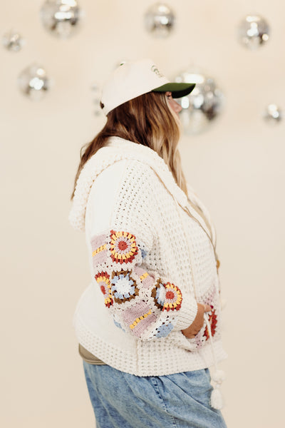 Powder Beige Multi Raglan Square Pattern Crochet Jacket