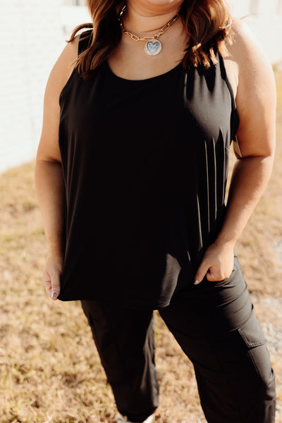 SPANX On the Move Curved Hem Tank- Very Black