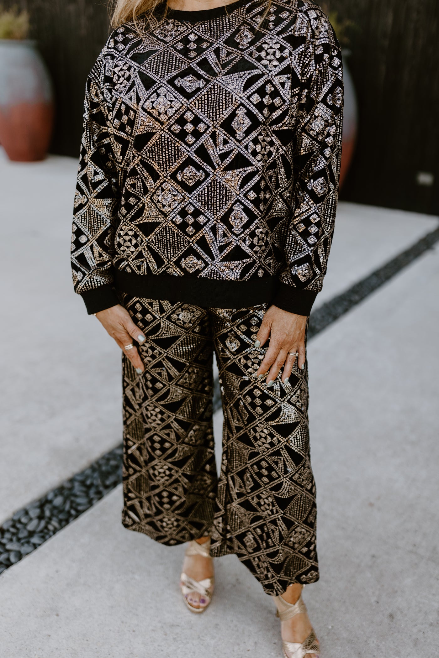 Black and Gold Patterned Sequin Top and Pant Set