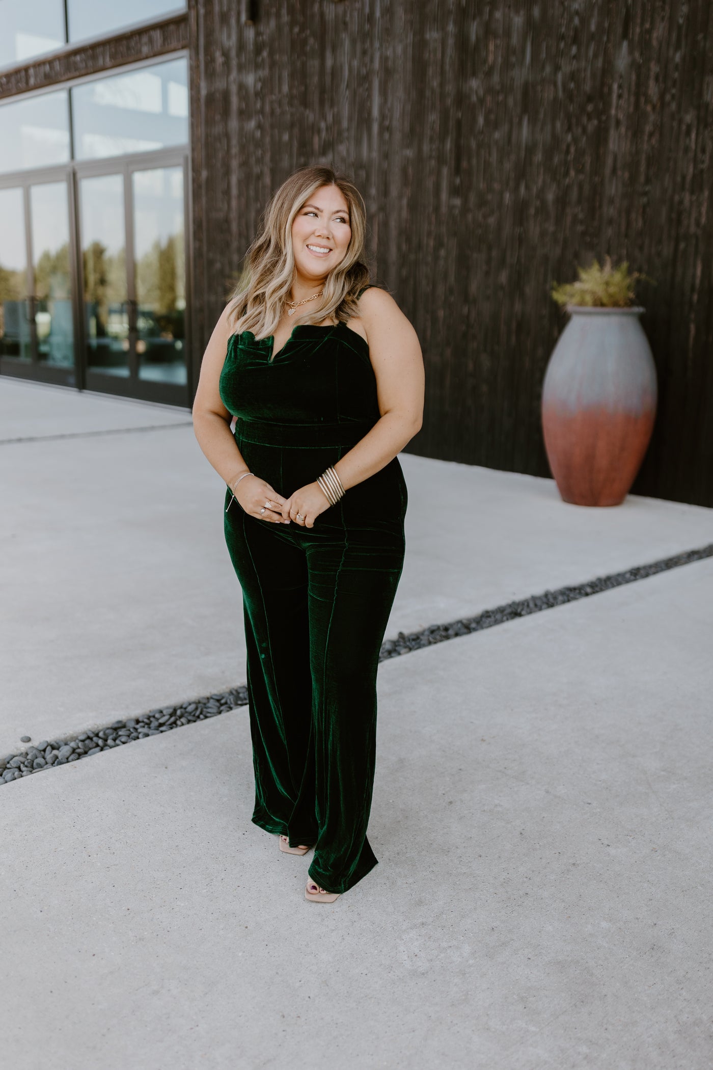 Emerald Green Sleeveless Wide Leg Velvet Jumpsuit