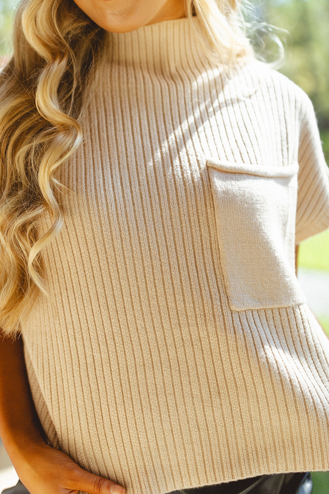 Bone Knit Mock Neck Cropped Pocket Sweater Top