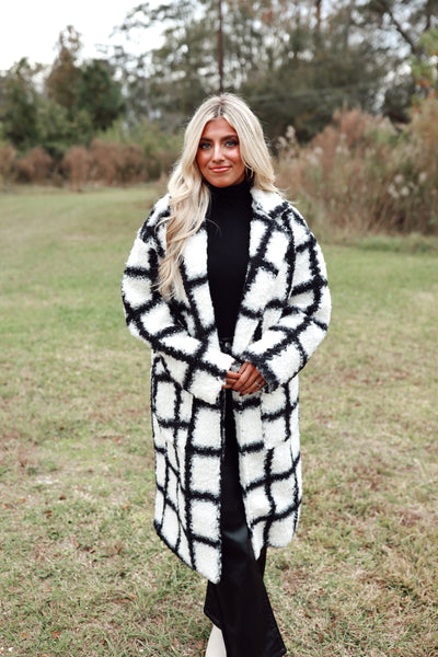 Black & White Plaid Teddy Long Coat