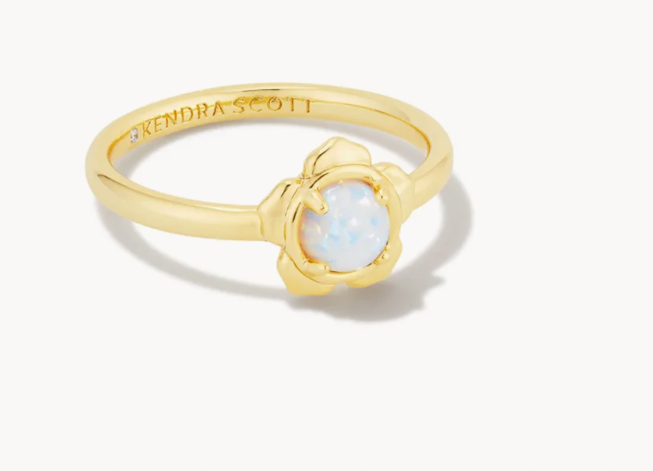 Kendra Scott Susie Gold Band Ring in Bright White Kyocera Opal