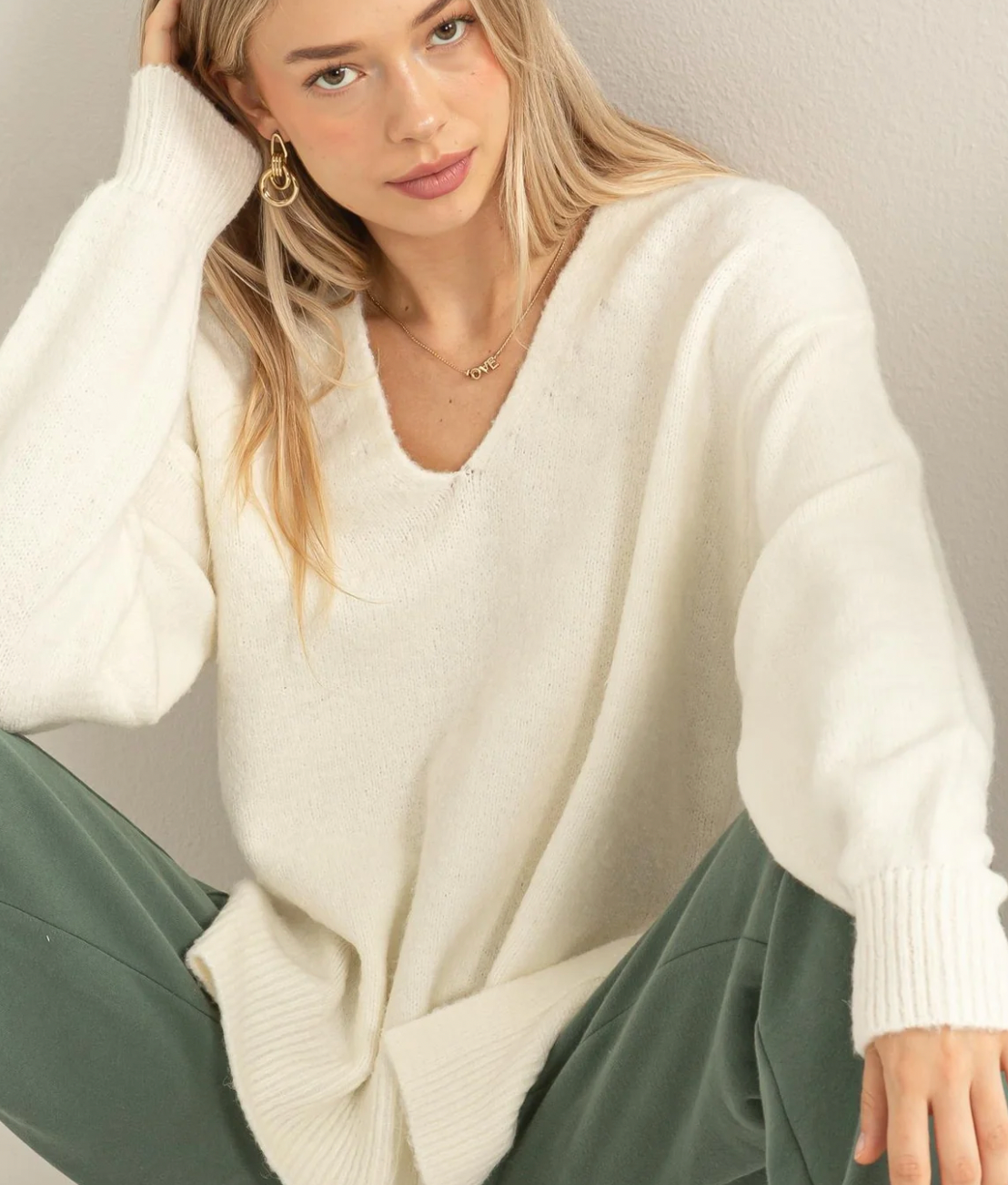 Dreamy Soft V-Neck Heather Knit Sweater