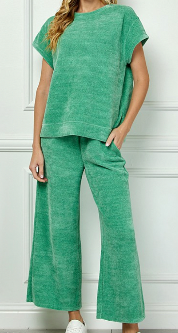 Emerald Chenille Short Sleeve Top and Pant Set