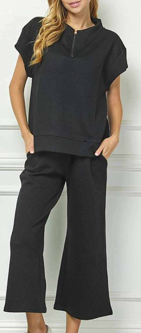 Black Textured Short Sleeve 1/4 Zip Top and Pant Set