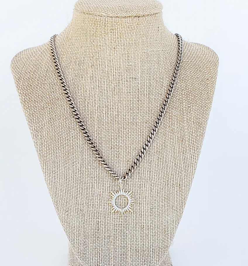 Virtue Jewelry Silver Medium Curb w/ Starburst Necklace