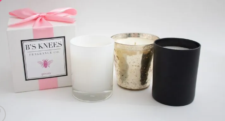 B's Knees Fragrances Peony 1 Wick Candle in White