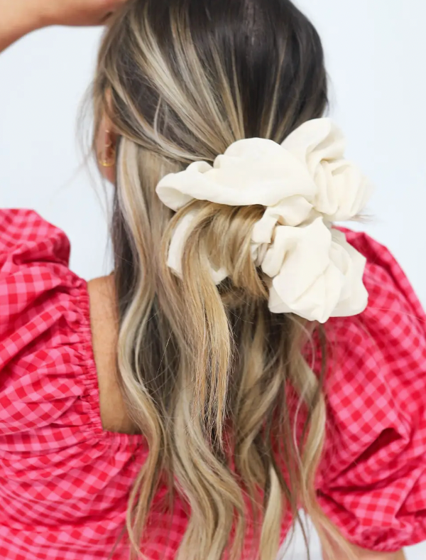 Ivory Jumbo Scrunchie