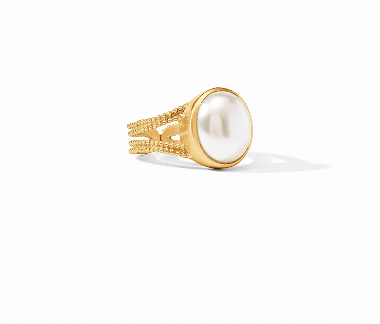 Julie Vos Cabochon Ring- Pearl