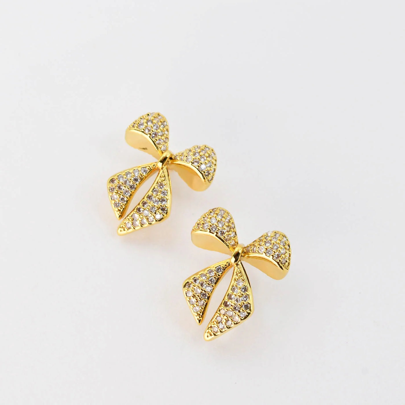 Treasure Jewels Twinkle Bow Gold Earrings