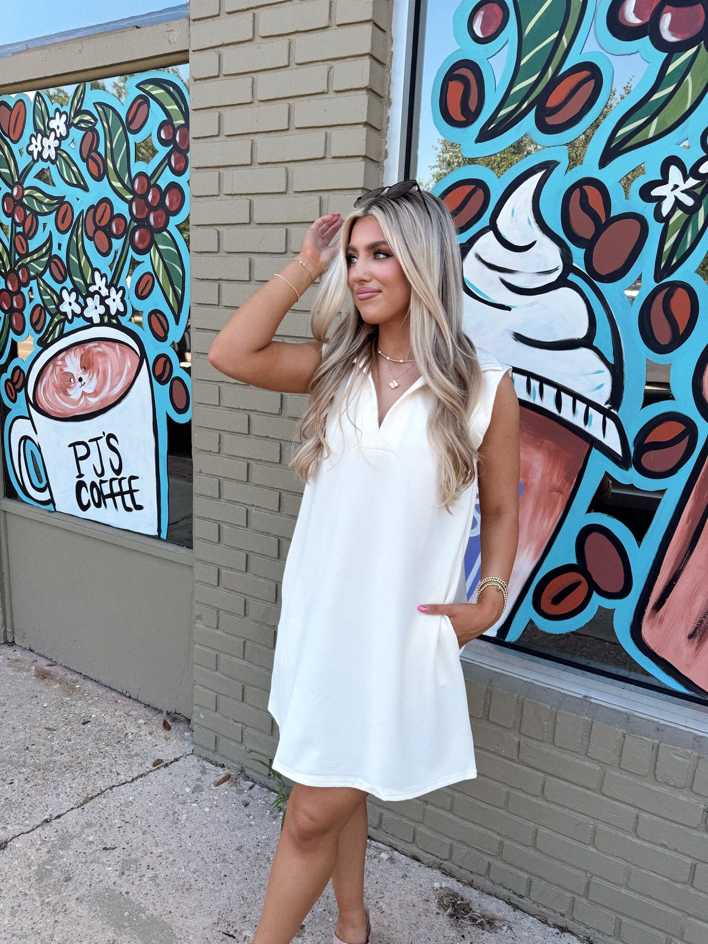 Cream Collared Sleeveless Mini Dress