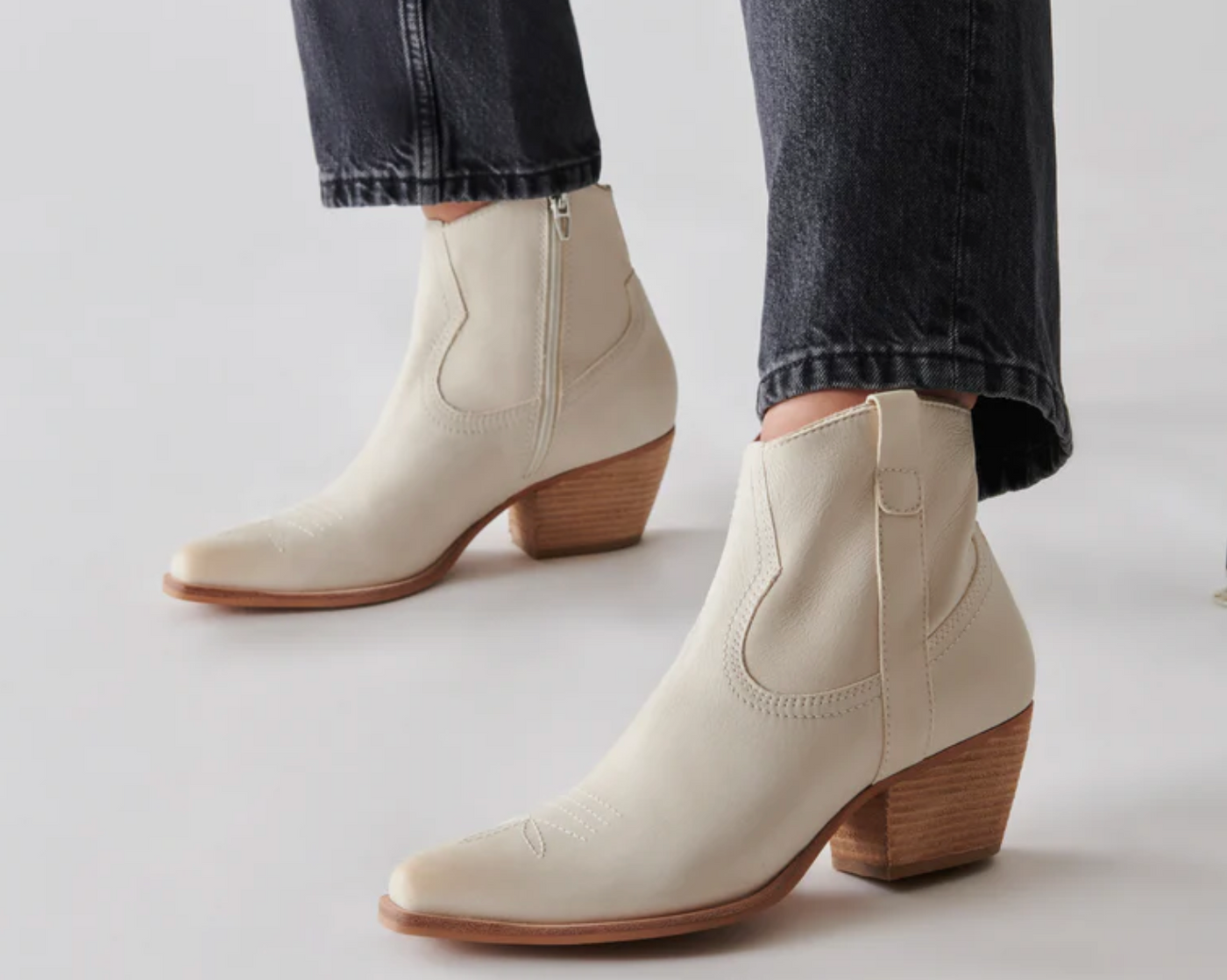 Dolce Vita Silma Booties Ivory Nubuck