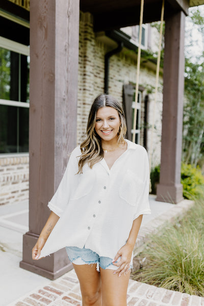 White Crinkle Button Down Short Sleeve Top